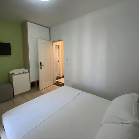 Hotel Helena Shengjin (Lezhe)