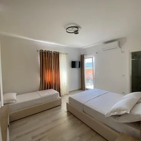 Hotel Helena Shengjin (Lezhe)